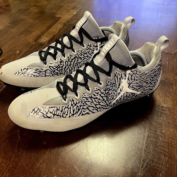 Jordan Vapor Untouchable Pro Low TD Promo Sample Wolf Grey Football Cleats SZ 15